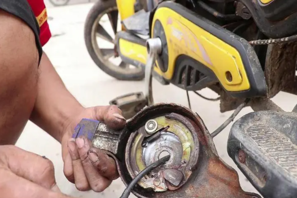 忻州市电动车刹车故障